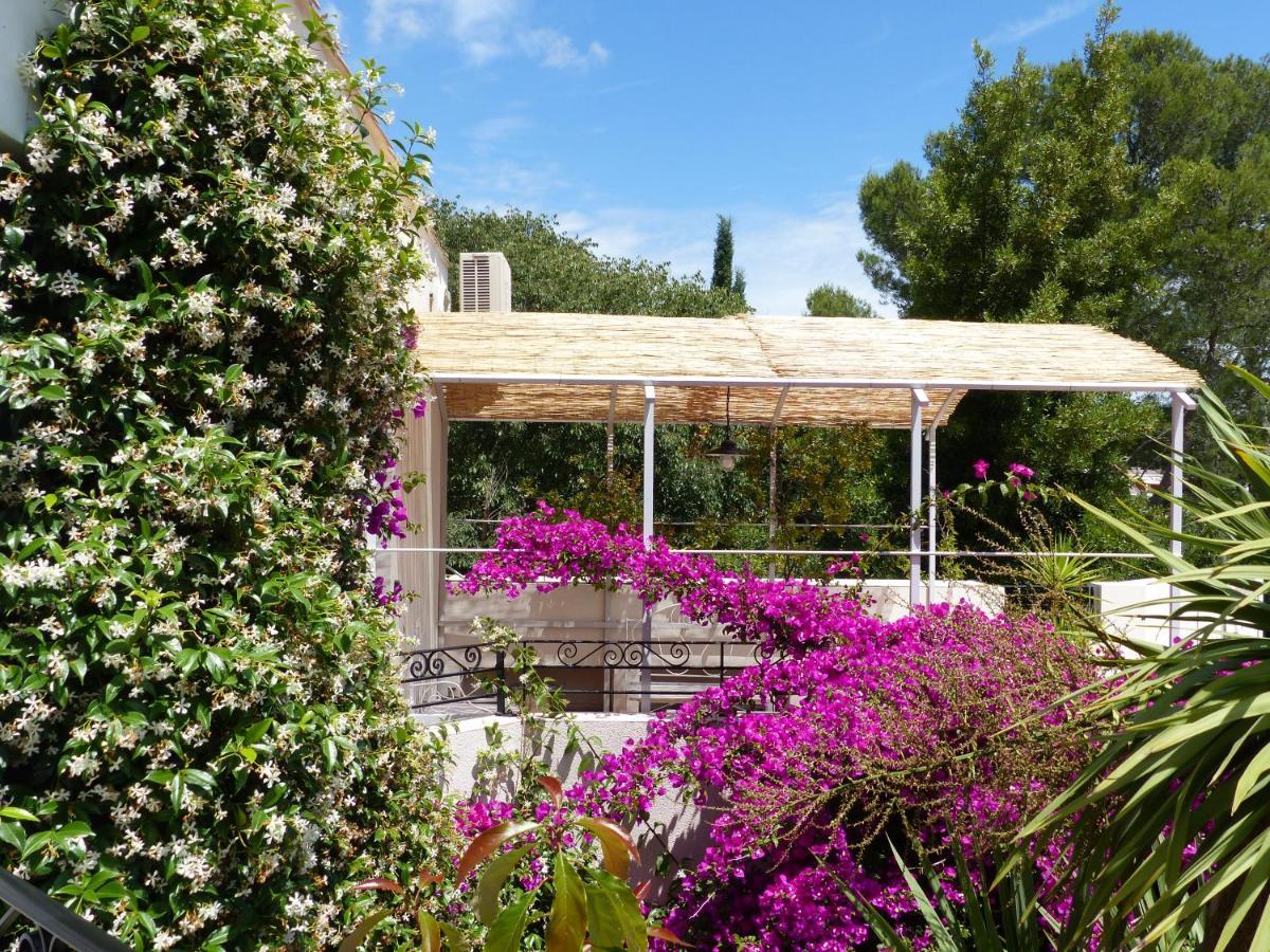 La Pause Nimoise Hotel Nimes Exterior photo